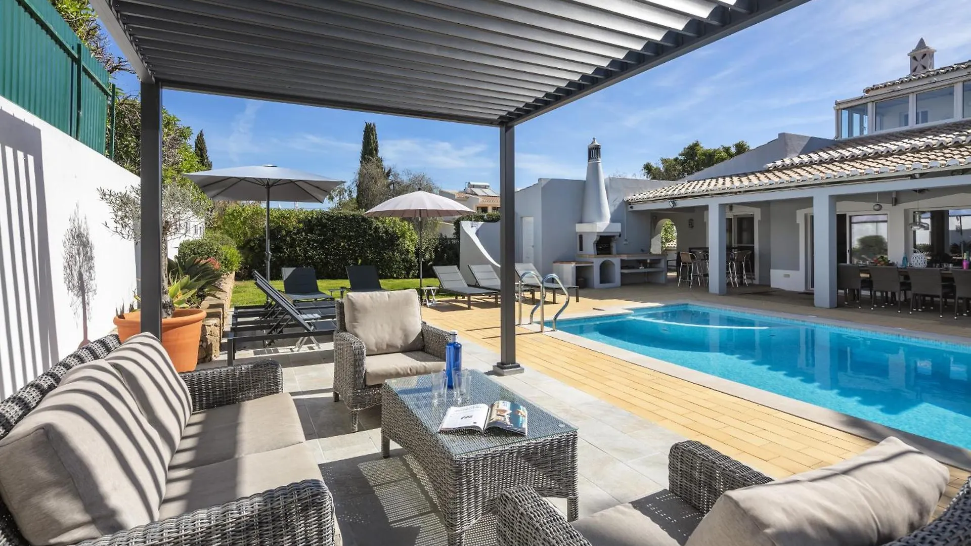 Villa At Walking Distance From Center And Beach! Carvoeiro   Carvoeiro (Lagoa)